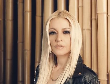 Λένα Παπαδοπούλου: Ποζάρει με μαύρο μπικίνι και εντυπωσιάζει (φωτο)